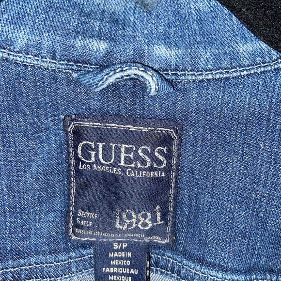 Guess Jean Jacket Size S - Picture 2 of 2